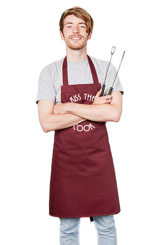 Tablier cuisine kiss the cook personnalisé