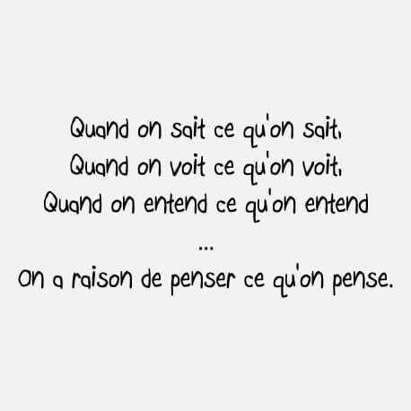 Quand on sait ce qu'on sait on a raison de penser ce qu'on pense, citation de Coluche en typo manuscrite personnalisable.