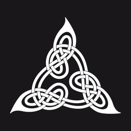 Design celtique en triangle adapté du livre de Lindisfarne, à boucles entrelacées.