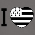 Coeur breton aux couleurs du drapeau.
