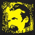 Personnalisez un t-shirt Nietzsche.